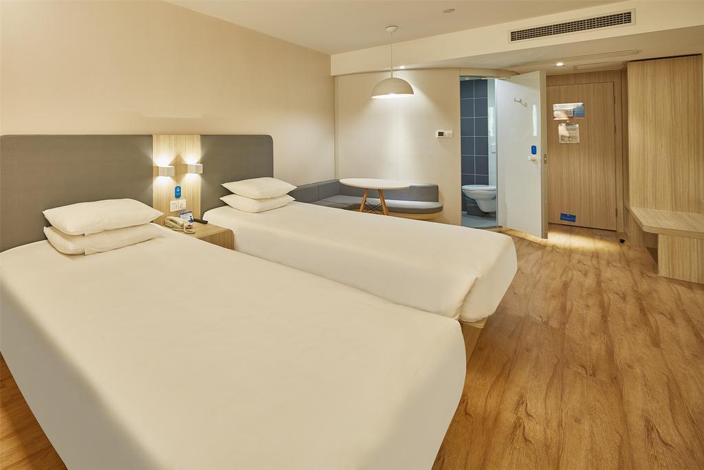 Hotel Hanting Tongchuan Road 2*